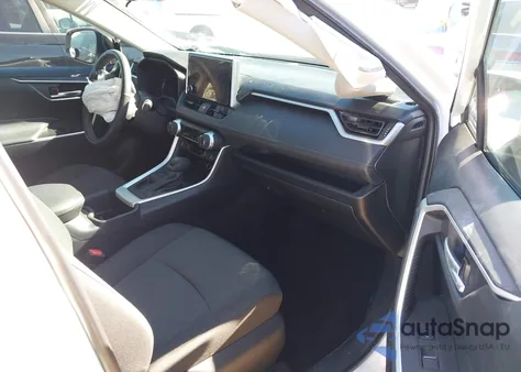 2024 Toyota Rav4 Xle из США, поврежденный, VIN 2T3W1RFV6RW349297